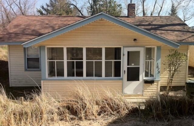 Vintage Beach Cottage located on stunning Lake Michigan Beach