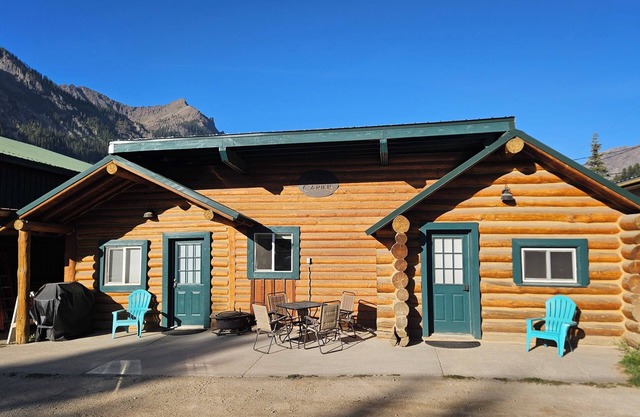 Vintage Cooke City cabins in the heart of Downtown Cooke City, Montanan