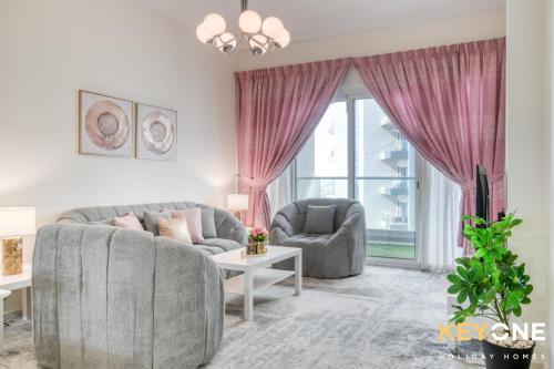 Viridis Living Chic and Spacious 1BR