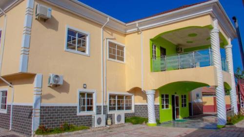 Vision Hotel apartment and suites