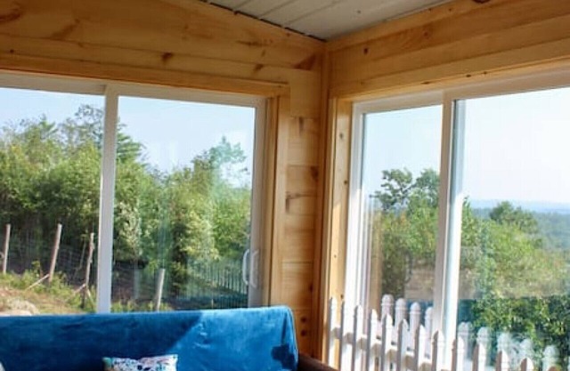 Vista Buck Condo Cabin