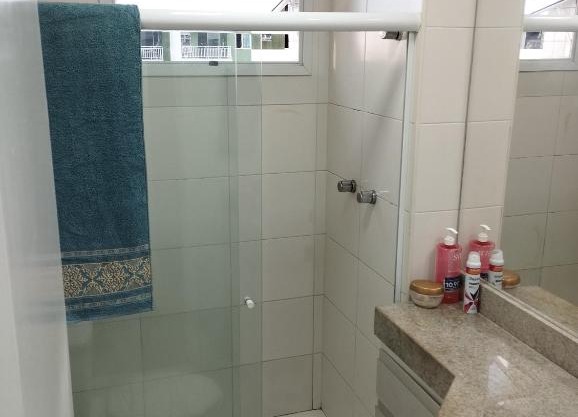 Vista clube ar cond 03 quartos 100m Beira mar