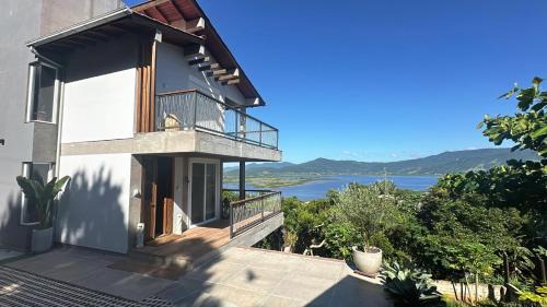 Vista de Casa - Casa com vista para a lagoa