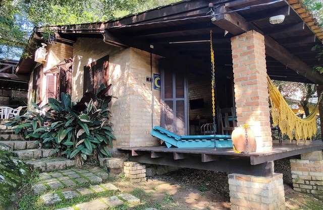 Vista para o mar junto a natureza AV3740