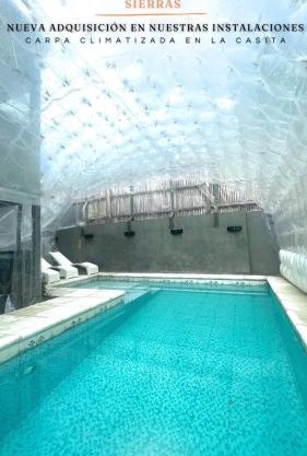 ViviSierras, Carlos Paz casa centro frente al lago, pileta climatizada, 4 dormitorios, 3 baños, quincho