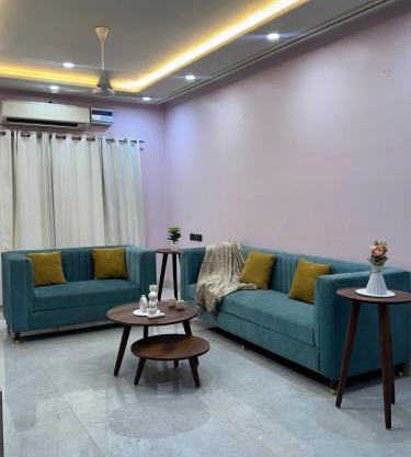 Vivra-Modern Urban Haven