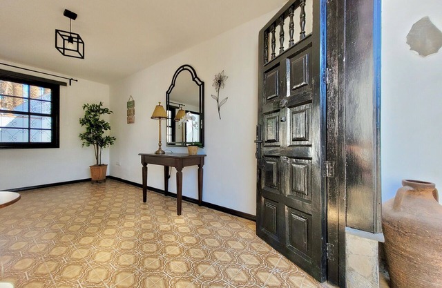 Vizcaina - La Viña by TOR