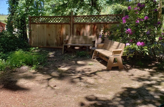 'Volcano Country' Creek Side Cottage Retreat
