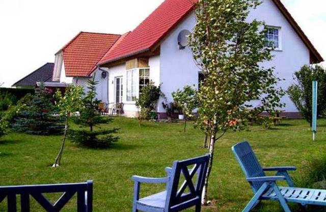 VORP 941-right apartment - Ferienwohnungen Klausdorf VORP 940