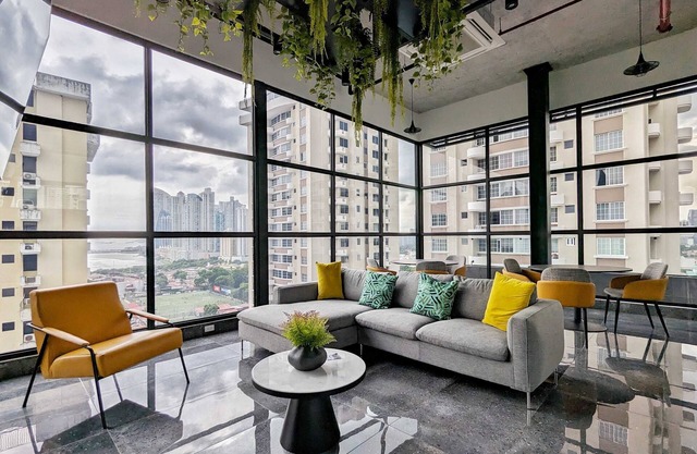 w Premium 1BR w Balcony in San Francisco