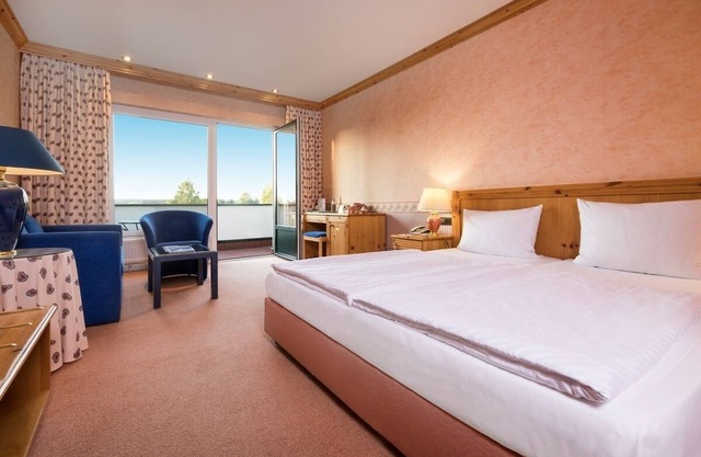 Waldblick Doppelzimmer mit Du Oder Bad, WC, Frühstück und Abendessen