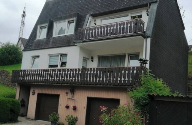 "WALDESRUH "two apartments in one house For 9 people 30km to Heidelberg