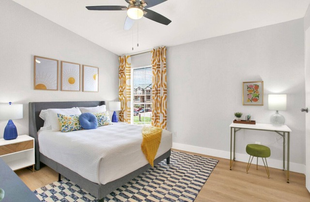 Walk 2 Beach | Pool | Pet Friendly | Beach Gear