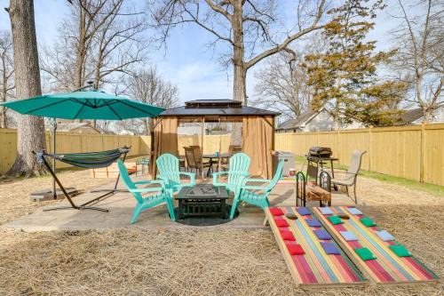 Walk to Bay Home with Fenced Yard in Colonial Beach
