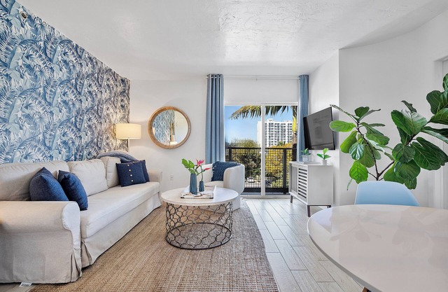 🏖️WALK TO BEACH🏖️Family Friendly Perfect Location-Parking