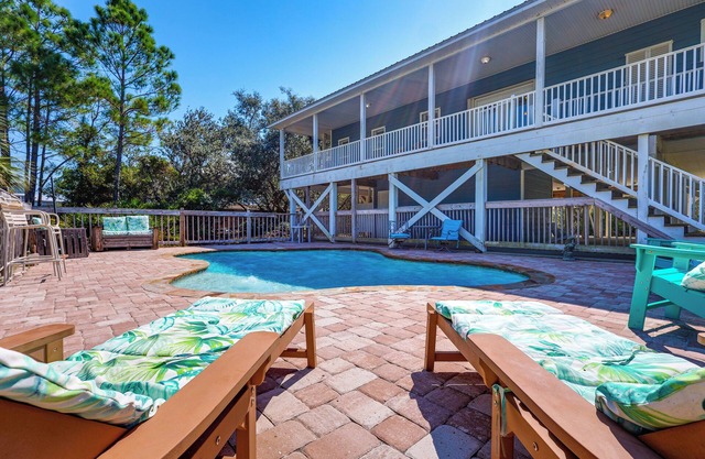 Walk to Beach: Peaceful Home in Gulf Shores!