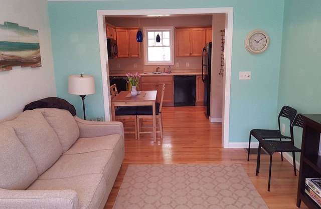 WALK TO WELLS BEACH! 2 Bed 1 Bath in Wells, ME close to attractions!