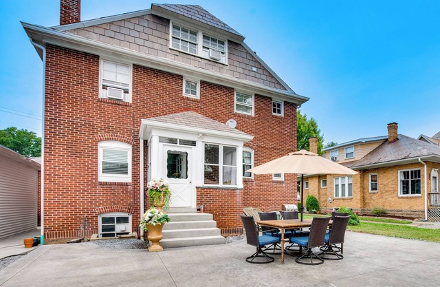Walkable Zelienople Home w/Patio & Grill!