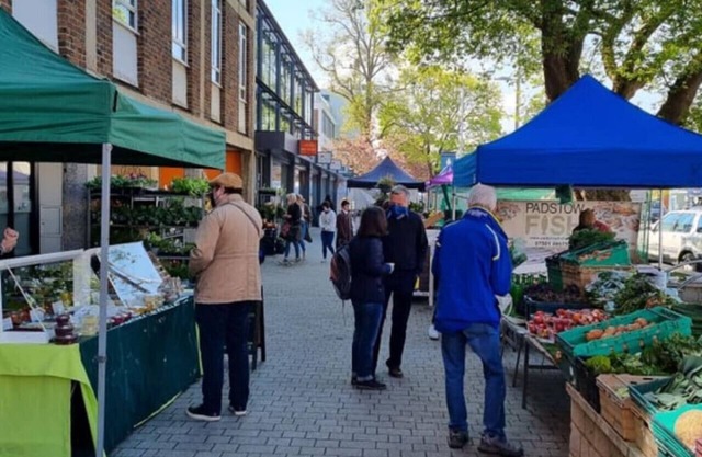 Walnut Lodge 3-Bed Flat EnSuite-AC-Parking-Netflix