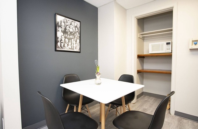 Wardens Quarters: 2 Bedroom Apt