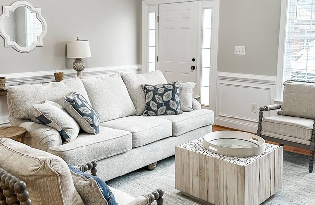 Warm and Inviting Townhome