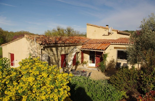 Warm cottage in the heart of the Luberon area