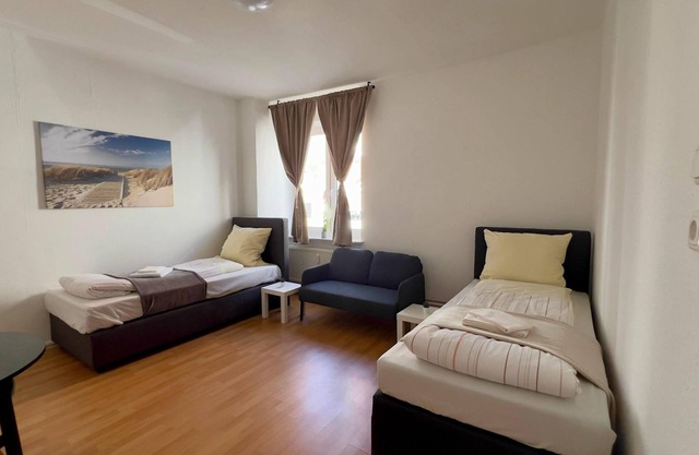 Wasbeker Straße 65 W2 - 3 bedrooms with parking space