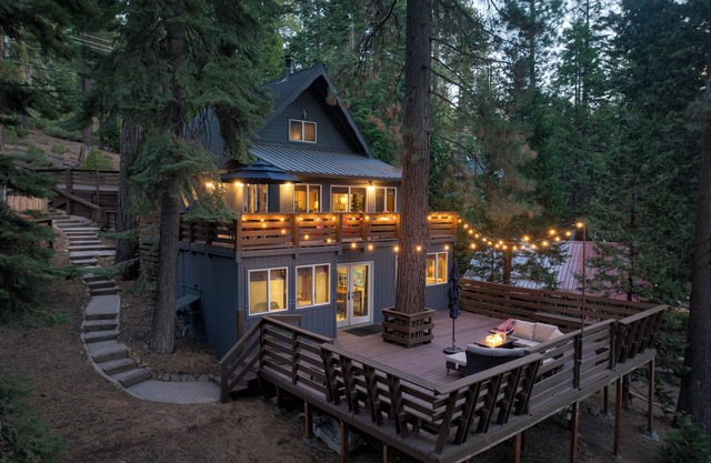Washoe Way by AvantStay | Luxury Tahoe Retreat | A+ Location w/Beach Access