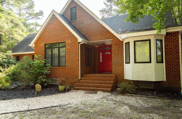 Waterfront w/Fishing, Games, Fire Pit - Activities Paradise!
