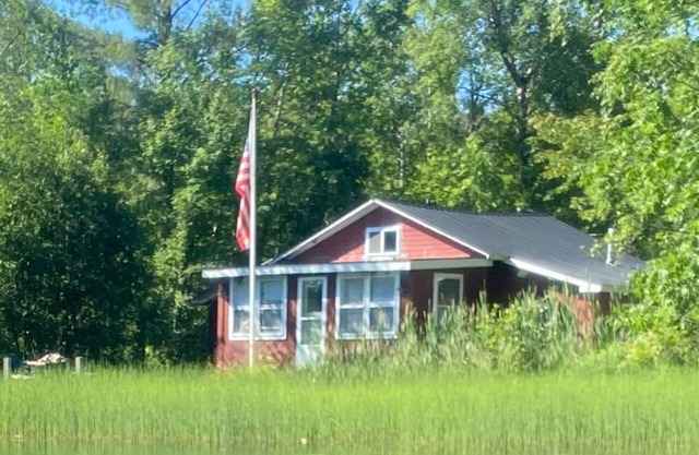 Water Front Camp Miles Pond