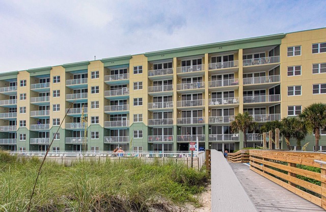 Water's Edge by Southern Vacation Rentals