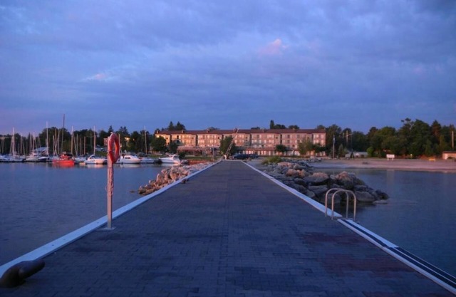Waterfront 2 bedroom condo- amazing views and across from sandy public beach