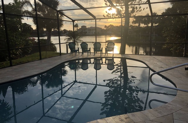 Waterfront 4 Bedroom Home on Beautiful Tampa Bay