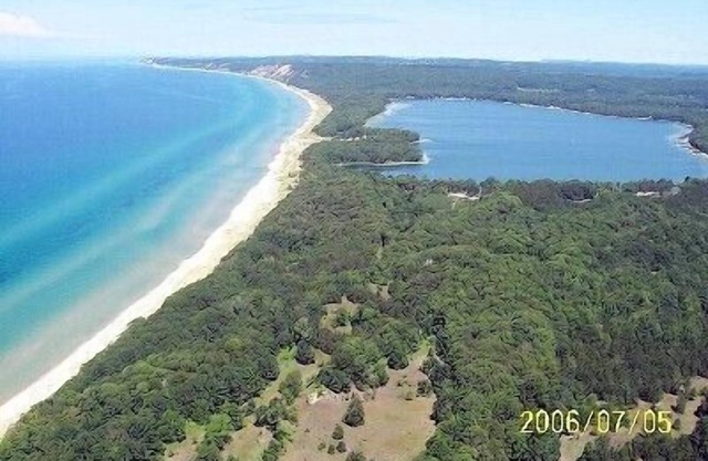 Waterfront Cabin, Great View, Private Beach, Sunsets