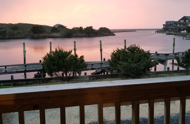 Waterfront Condo with Amazing Sunsets