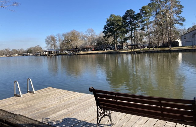 Waterfront Family Lake House with Gameroom