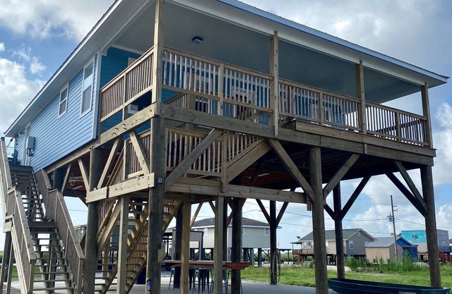 ⭐️Waterfront fishing camp. Come on down to Happy Jack⭐️