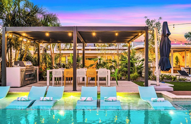 Waterfront /Heated pool / Lime Key Four
