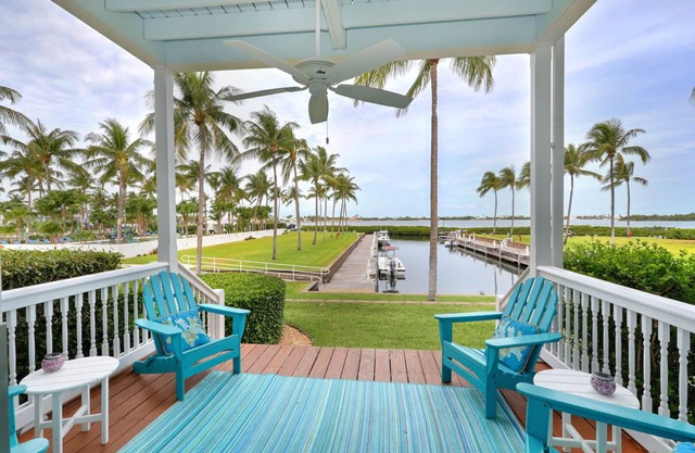 Waterfront luxury Villa (42) with sunset views and boat slip