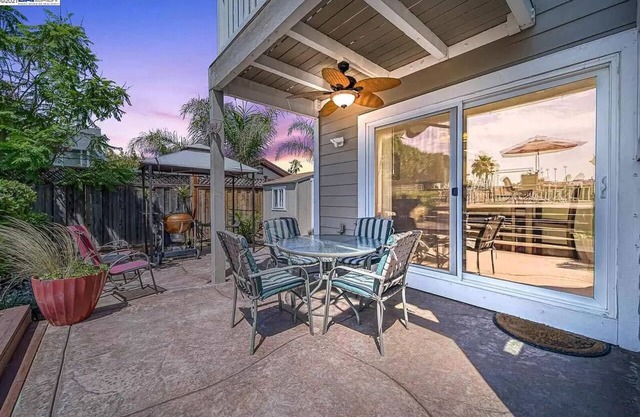Waterfront modern home Sleeps 6 near Marina w/Hot Tub, Large Deck, and EVCharge