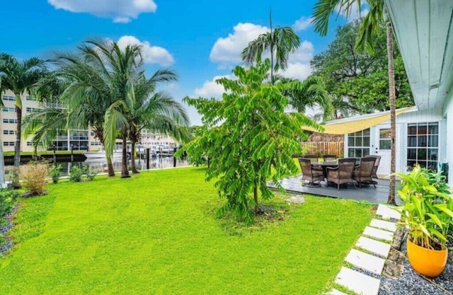 Waterfront Oasis Near Las Olas