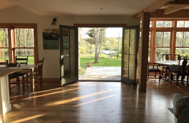 Waterfront, Privacy and Tranquility on Tisbury Great Pond