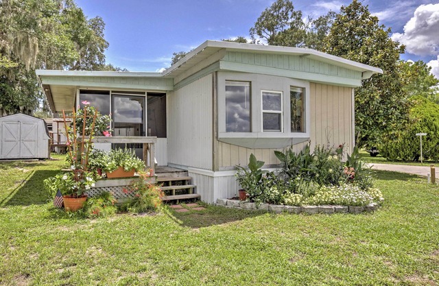 Waterfront Silver Springs Home on Mill Dam Lake!