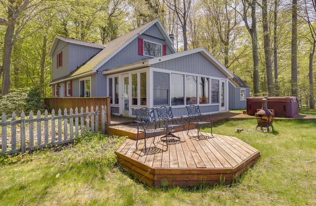 Waterfront South Haven Home w/Beach Access!