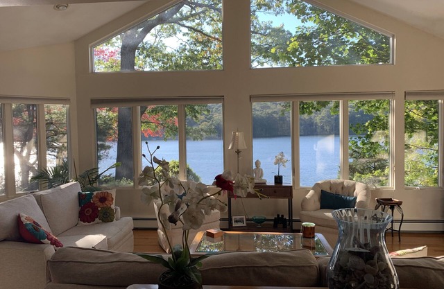 Waterfront - Waterfront, dock. Off season rates Sep - Apr
