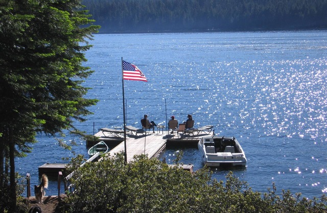 Waterfront West side Lake of the Woods, Or cabin for rent Aug 12-19