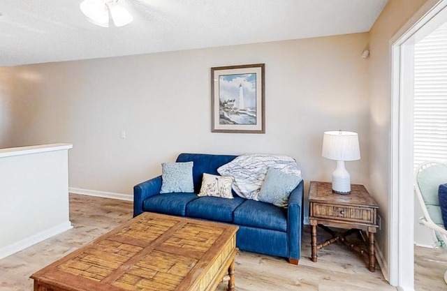 Waterway Landing 210-B