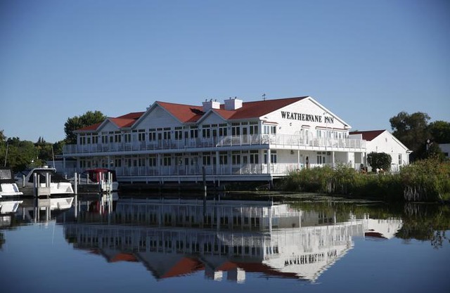 Weathervane Inn