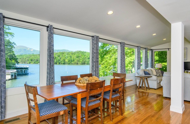 ❤️WELCOME BACK TO THE LAKE Lake Lure’s Ultimate Waterfront Vacation Retreat❤️