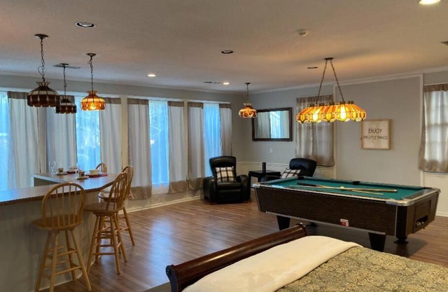 Welcome to Columbia!-enjoy this tranquil space